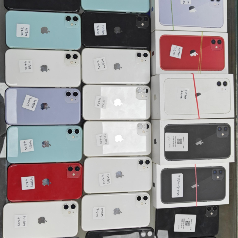 Iphone 11-https://i-media.vyaparify.com/vcards/products/300456/product_1753553446_68851a26756e0.jpeg Image