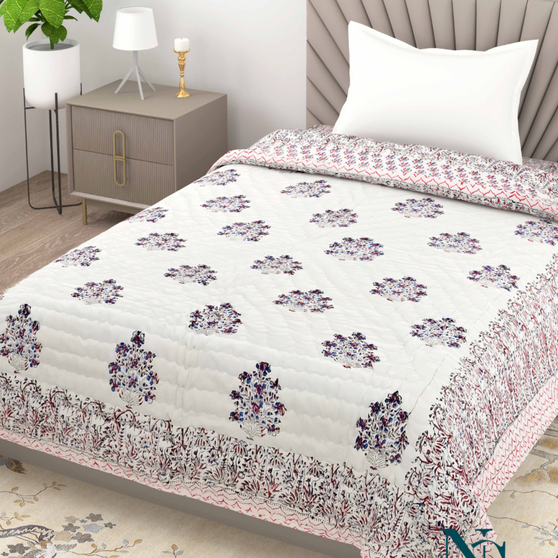 Handcrafted Cotton Quilt – Traditional Floral Reversible Comforter-https://i-media.vyaparify.com/vcards/products/300476/product_1753598446_6885c9eed8cc3.jpeg Image