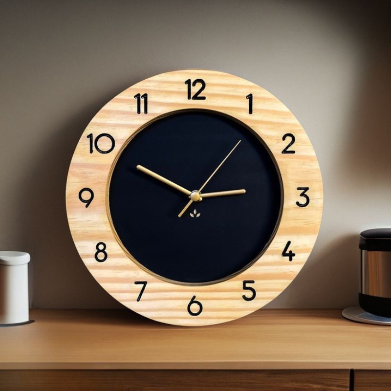 Clock-https://i-media.vyaparify.com/vcards/products/300831/product_1754094860_688d5d0c57828.jpeg Image