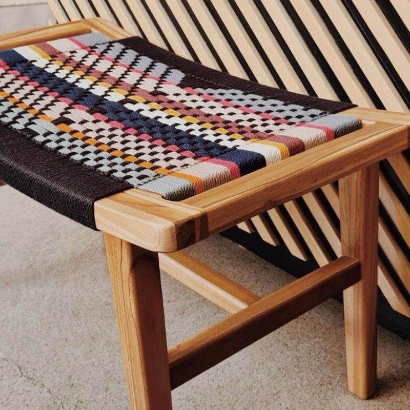 Hand made table-https://i-media.vyaparify.com/vcards/products/300904/product_1754139970_688e0d42a81eb.jpeg Image