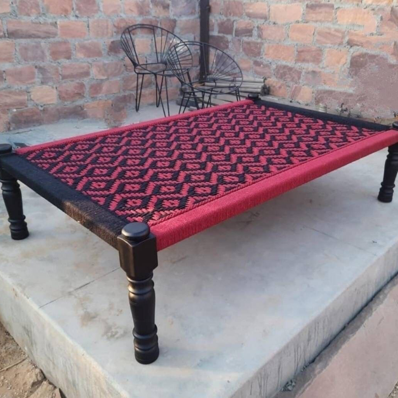 Beautiful chaar pai-https://i-media.vyaparify.com/vcards/products/300917/product_1754178094_688ea22e9e6d7.jpeg Image