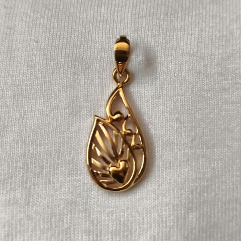 pendant  ( 1.740 gram )-https://i-media.vyaparify.com/vcards/products/301072/product_1754394350_6891eeee6a0cf.jpeg Image