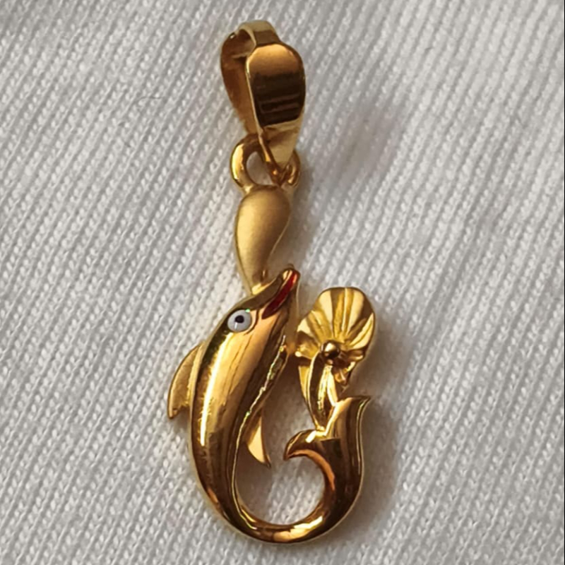 Dolphin pendant-https://i-media.vyaparify.com/vcards/products/301260/product_1754559320_6894735883092.jpeg Image