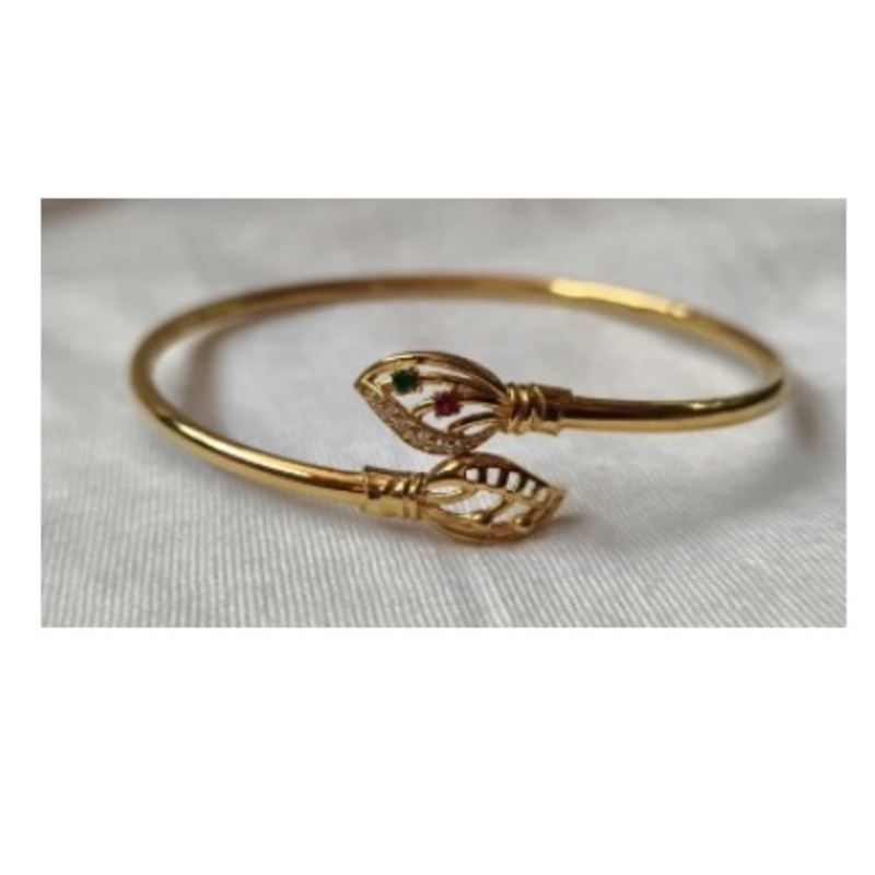 Bangle bracelet-https://i-media.vyaparify.com/vcards/products/301267/product_1754565718_68948c5695a22.jpeg Image