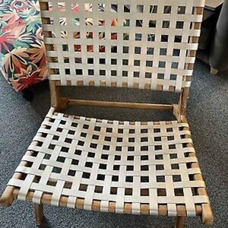 Chair-https://i-media.vyaparify.com/vcards/products/301402/product_1754646161_6895c6917d2b4.jpeg Image