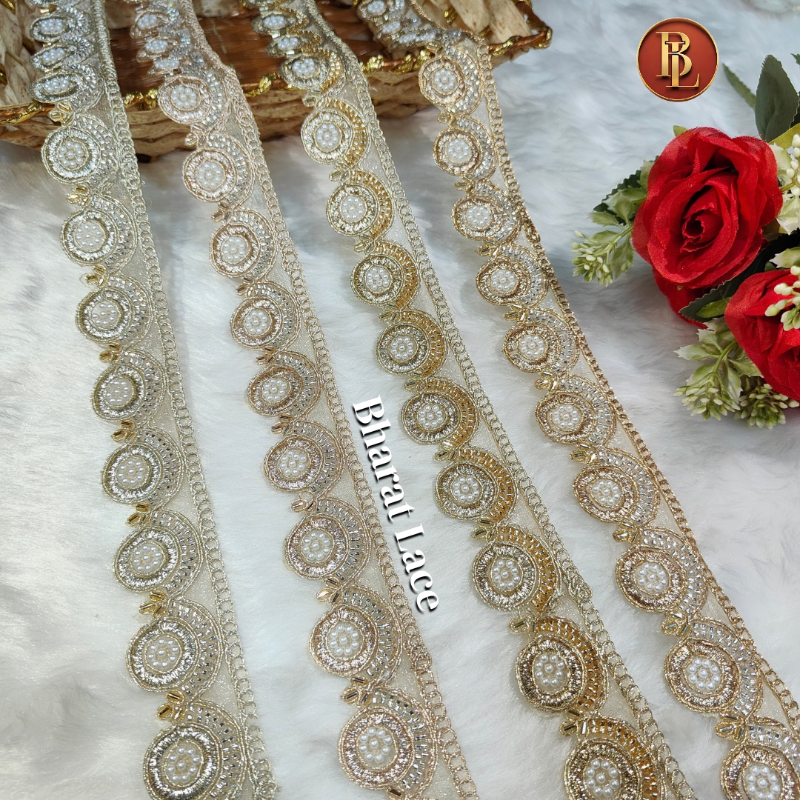 Cutwork Border-https://i-media.vyaparify.com/vcards/products/301475/product_1754934757_689a2de5dda4b.jpeg Image