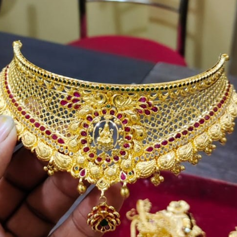 Choker-https://i-media.vyaparify.com/vcards/products/301840/product_1755356063_68a09b9fd9b27.jpeg Image