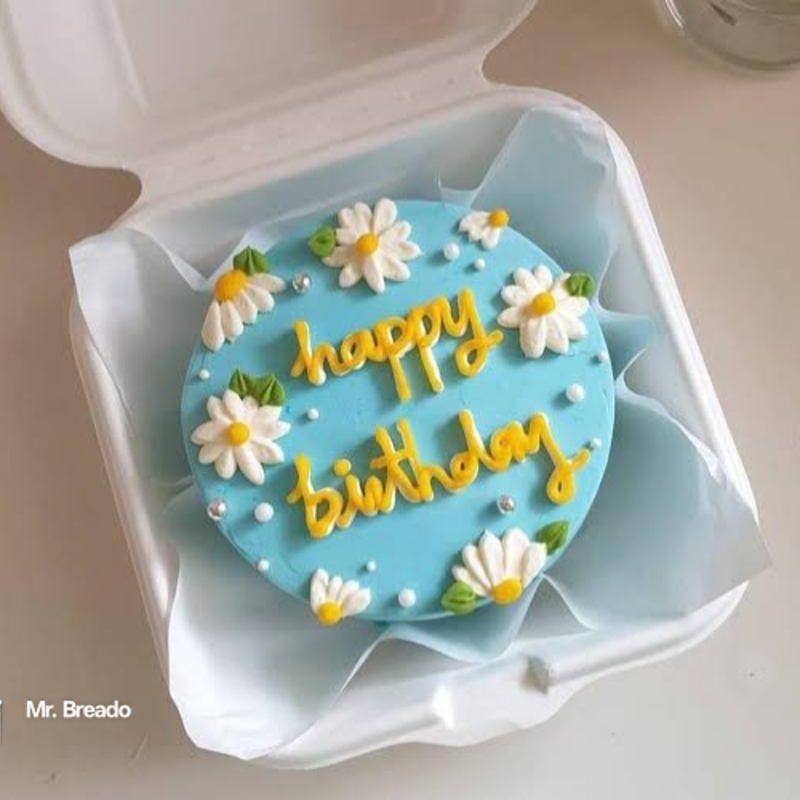 Bento Cake-https://i-media.vyaparify.com/vcards/products/301856/product_1755366357_68a0c3d5619b7.jpeg Image