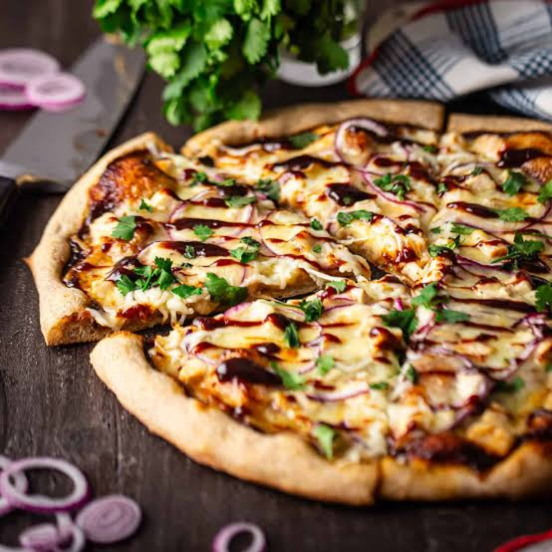 BBQ CHICKEN PIZZA-https://i-media.vyaparify.com/vcards/products/301983/product_1755585344_68a41b4081ef7.jpeg Image