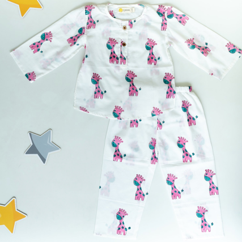 Klingaru Night Suit -  Pink Giraffe-https://i-media.vyaparify.com/vcards/products/302089/product_1755762026_68a6cd6a50a13.jpeg Image