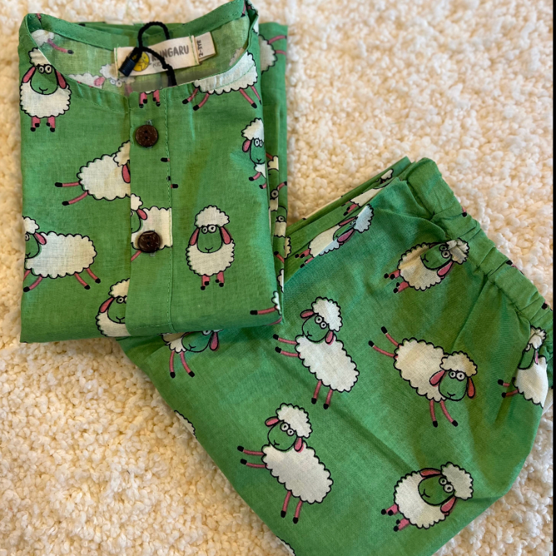 Klingaru Night Suit -  Green Sheep-https://i-media.vyaparify.com/vcards/products/302092/product_1755762542_68a6cf6e85c02.jpeg Image