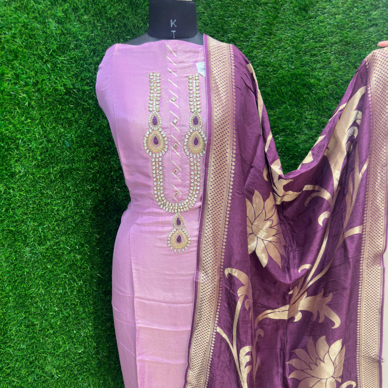 Shimmer silk suits with designer banarsi dupatta-https://i-media.vyaparify.com/vcards/products/302260/product_1756183889_68ad3d517e8b7.jpeg Image