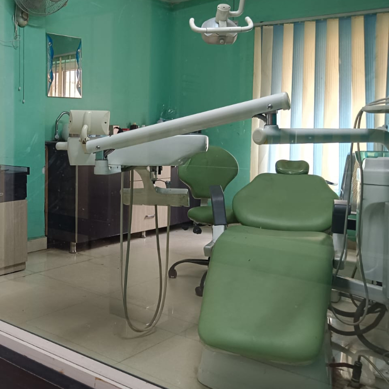 Dental Clinic-https://i-media.vyaparify.com/vcards/products/302788/product_1757238108_68bd535caadaa.jpeg Image