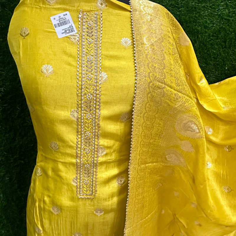 Banarsi silk suits-https://i-media.vyaparify.com/vcards/products/302837/product_1757326718_68bead7e94f21.jpeg Image