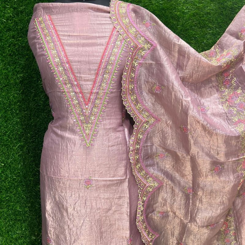 Pure organza crush fabric-https://i-media.vyaparify.com/vcards/products/302839/product_1757326996_68beae944bbb2.jpeg Image