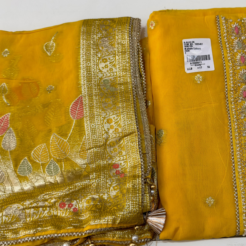 Pure organza banarsi suits-https://i-media.vyaparify.com/vcards/products/302853/product_1757415710_68c0091ea09e3.jpeg Image