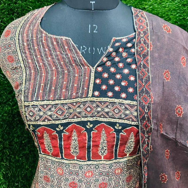 Pure crepe ajrakh print suit with work-https://i-media.vyaparify.com/vcards/products/302936/product_1757511686_68c18006918d6.jpeg Image