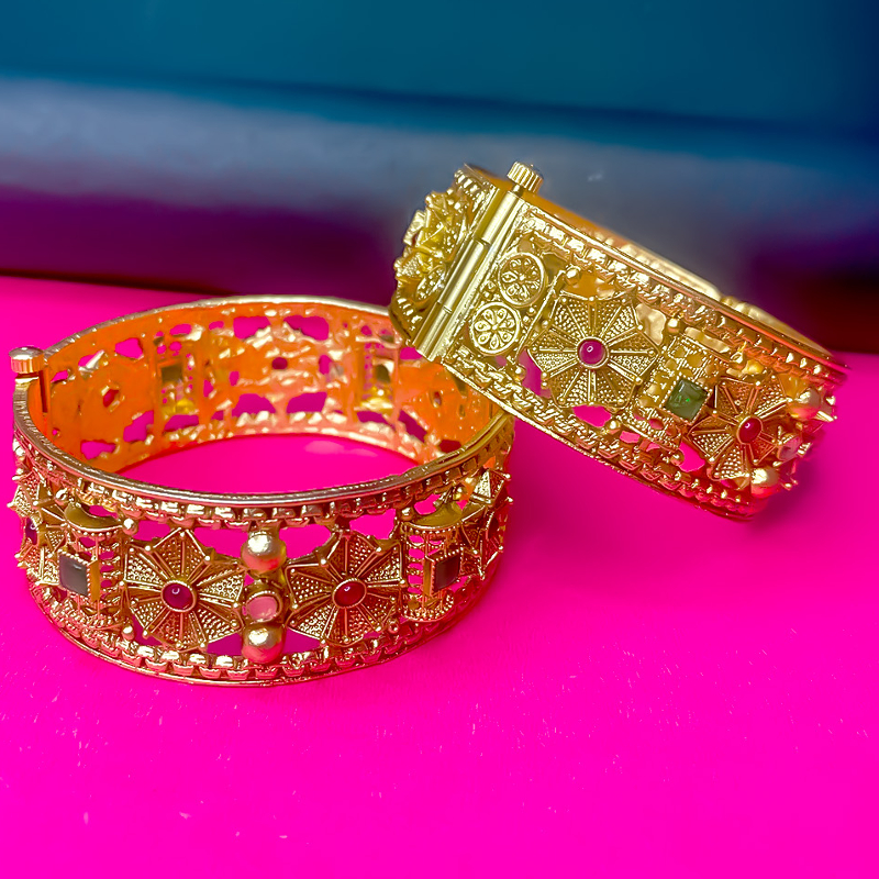 RAJWADI KADA-https://i-media.vyaparify.com/vcards/products/302999/product_1757667696_68c3e170925b2.jpeg Image