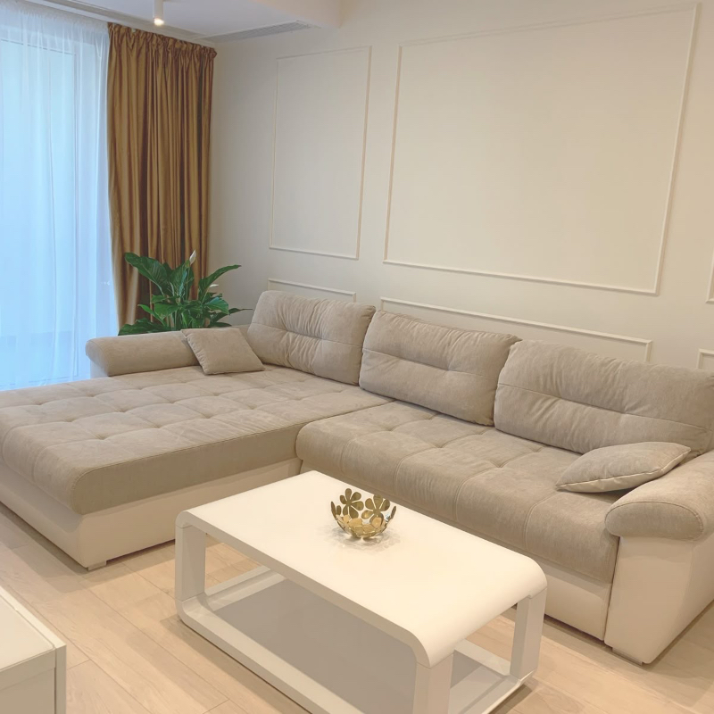 Sofa-https://i-media.vyaparify.com/vcards/products/303046/product_1757676428_68c4038cc664a.jpeg Image