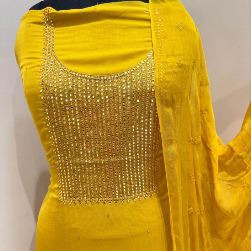 Pure organza partywear suits only-https://i-media.vyaparify.com/vcards/products/303048/product_1757676707_68c404a30f1df.jpeg Image