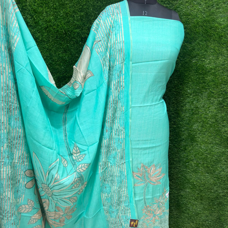 Shimmer fabric designer suit-https://i-media.vyaparify.com/vcards/products/303051/product_1757676805_68c40505803c8.jpeg Image