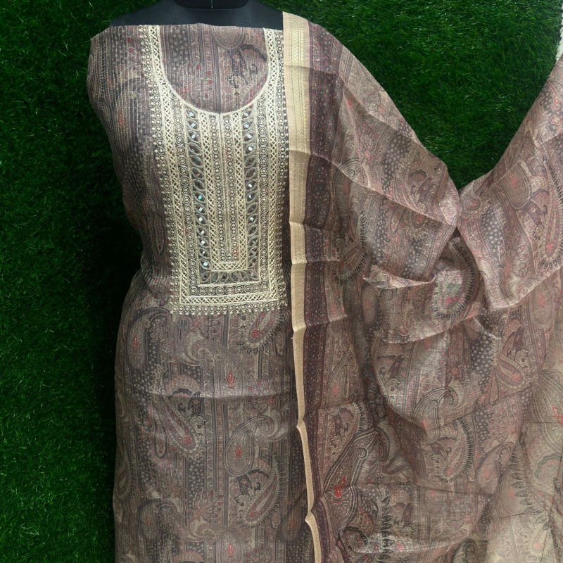 only designer fabric suits-https://i-media.vyaparify.com/vcards/products/303053/product_1757676944_68c405907de6e.jpeg Image