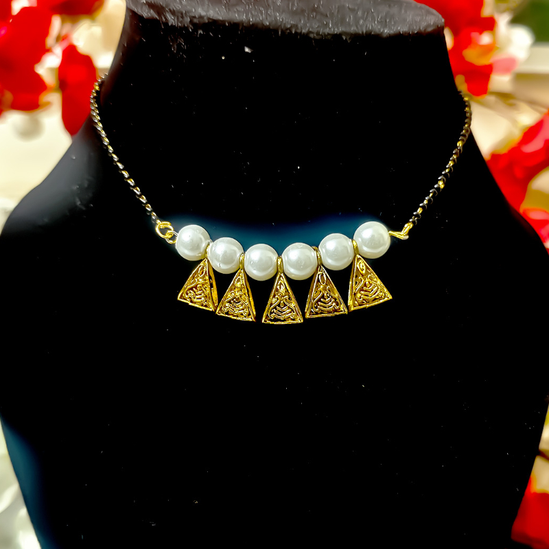 MANGALSUTRA WITH WHITE PEARL MOTI-https://i-media.vyaparify.com/vcards/products/303190/product_1758008109_68c9132dde622.jpeg Image