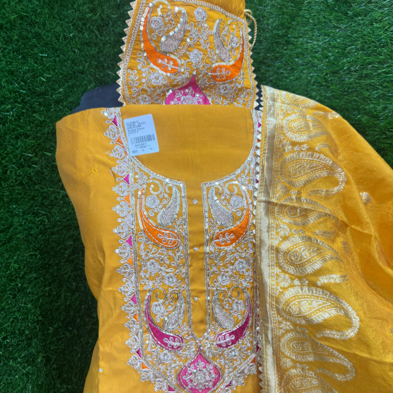 With potli bful suits only-https://i-media.vyaparify.com/vcards/products/303283/product_1758024871_68c954a76ddb5.jpeg Image