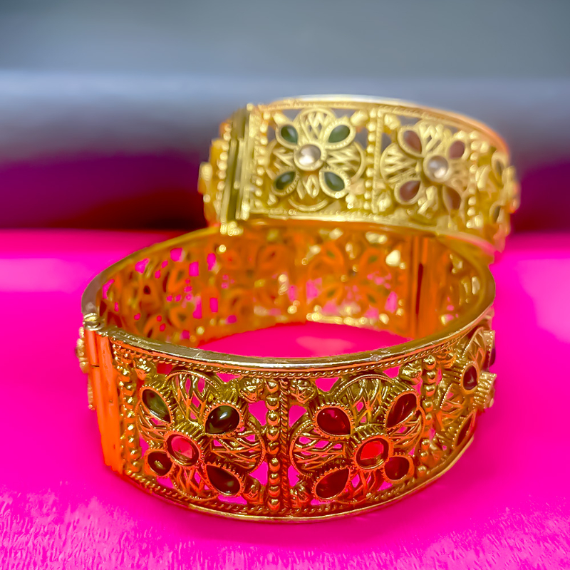 RAJWADI KADA-https://i-media.vyaparify.com/vcards/products/303298/product_1758025568_68c9576034fcc.jpeg Image