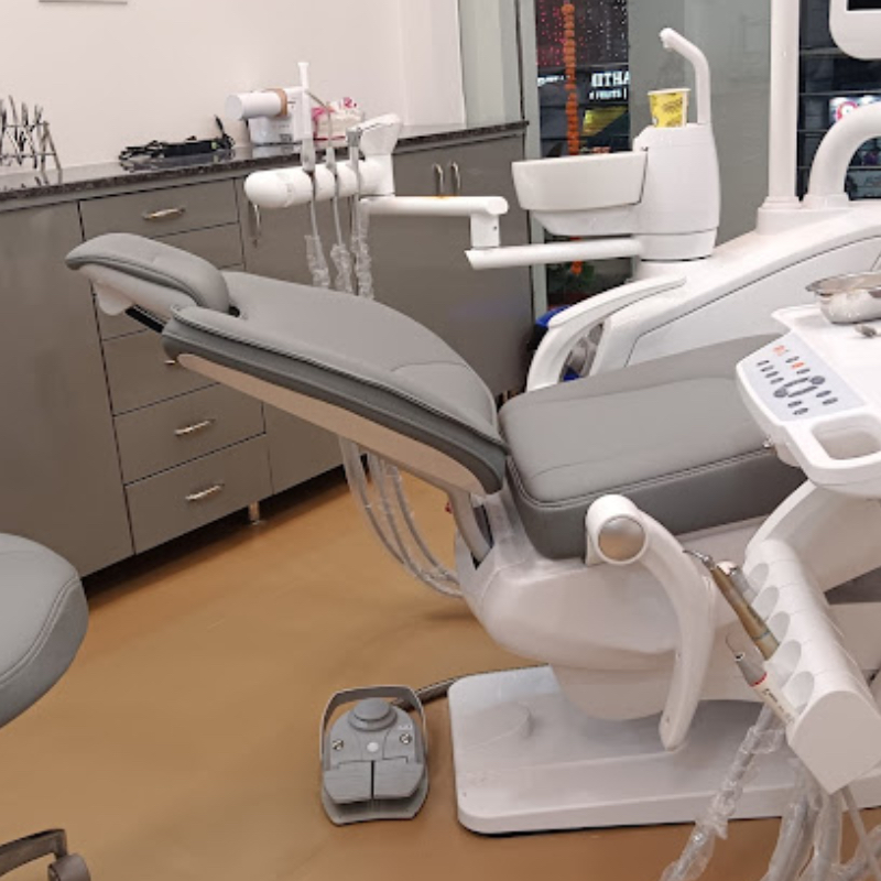 Dr N Vinod Gandhi Top Pediatric Dentist In Jubilee Hills, Hyderabad at Dr Care Dental Hospital-https://i-media.vyaparify.com/vcards/products/303356/product_1758071048_68ca09081ec88.jpeg Image