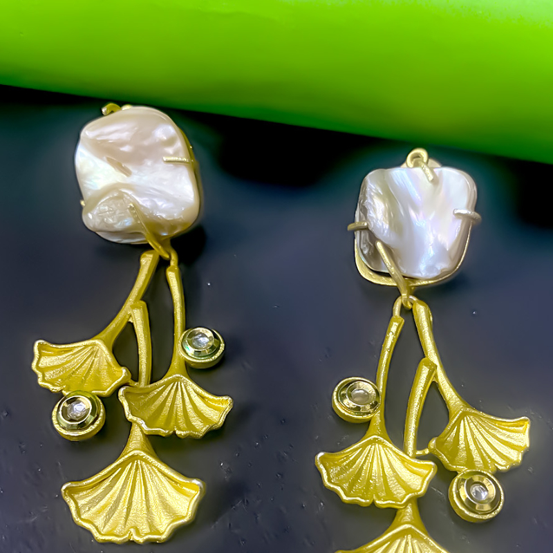 OXIDISED EARRINGS AND GOLDEN PLATED-https://i-media.vyaparify.com/vcards/products/303531/product_1758101650_68ca809204aab.jpeg Image