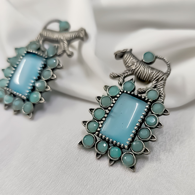 OXIDISED EARRINGS-https://i-media.vyaparify.com/vcards/products/303592/product_1758111320_68caa65883101.jpeg Image
