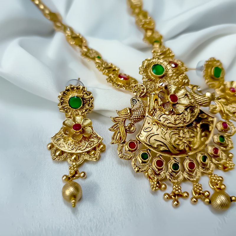 RAANI HAAR NECKLACE & EARRING SET-https://i-media.vyaparify.com/vcards/products/303599/product_1758111852_68caa86c47b31.jpeg Image
