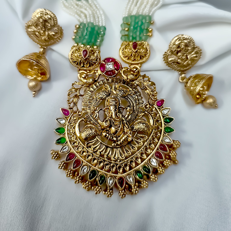 RAANI HAAR JEWELLERY SET WITH GANPATI DESIGN-https://i-media.vyaparify.com/vcards/products/303606/product_1758112802_68caac22c1406.png Image