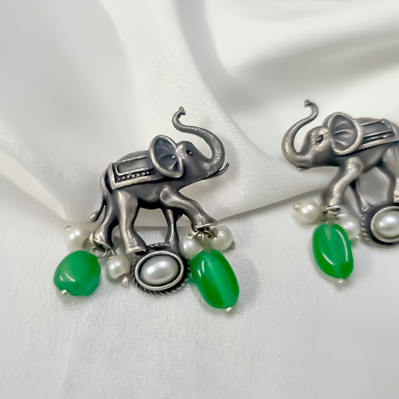 OXIDISED EARRINGS-https://i-media.vyaparify.com/vcards/products/303633/product_1758114390_68cab256e2528.jpeg Image