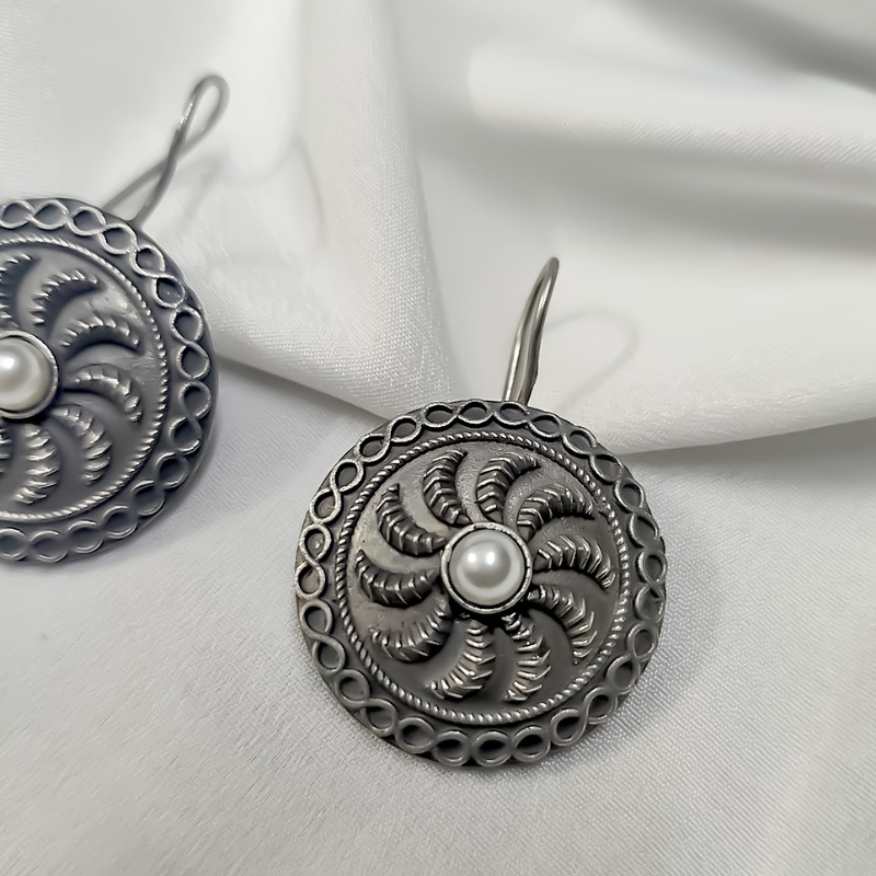 OXIDISED EARRINGS-https://i-media.vyaparify.com/vcards/products/303650/product_1758115473_68cab6918293c.jpeg Image