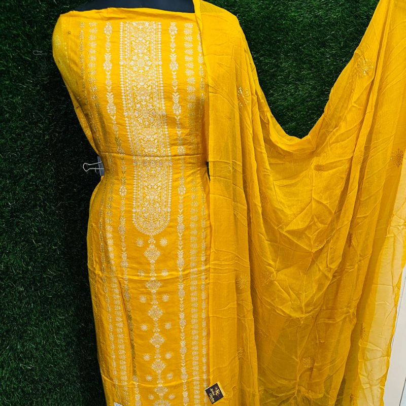 Pure banarsi suits with pure wirk dupatta-https://i-media.vyaparify.com/vcards/products/303985/product_1758544534_68d14296859a4.jpeg Image