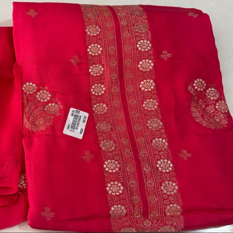 Banarsi suits with pure dupatta only-https://i-media.vyaparify.com/vcards/products/304326/product_1759149362_68da7d326a338.jpeg Image