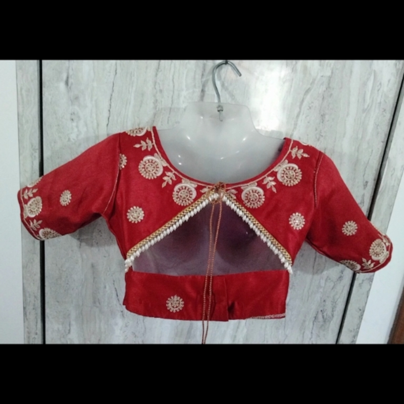 Western blouse-https://i-media.vyaparify.com/vcards/products/304961/product_1760799240_68f3aa088a32b.jpeg Image
