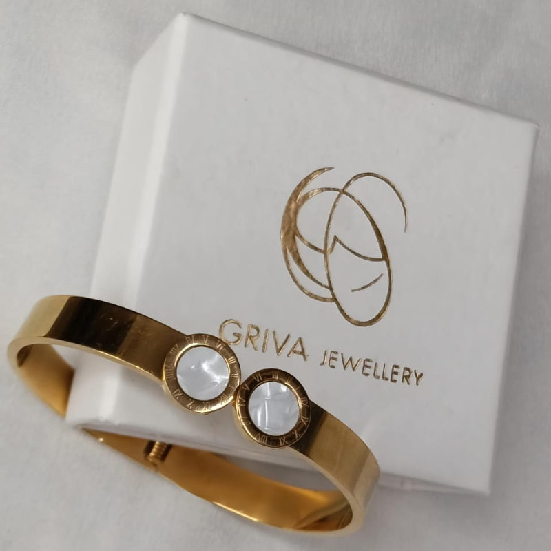 Eterna Circle Bracelet-https://i-media.vyaparify.com/vcards/products/305146/product_1761730869_6901e135a49f0.jpeg Image