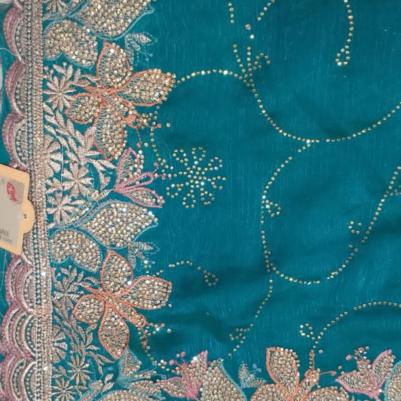 Saree-https://i-media.vyaparify.com/vcards/products/305189/product_1761809321_690313a9dc749.jpeg Image