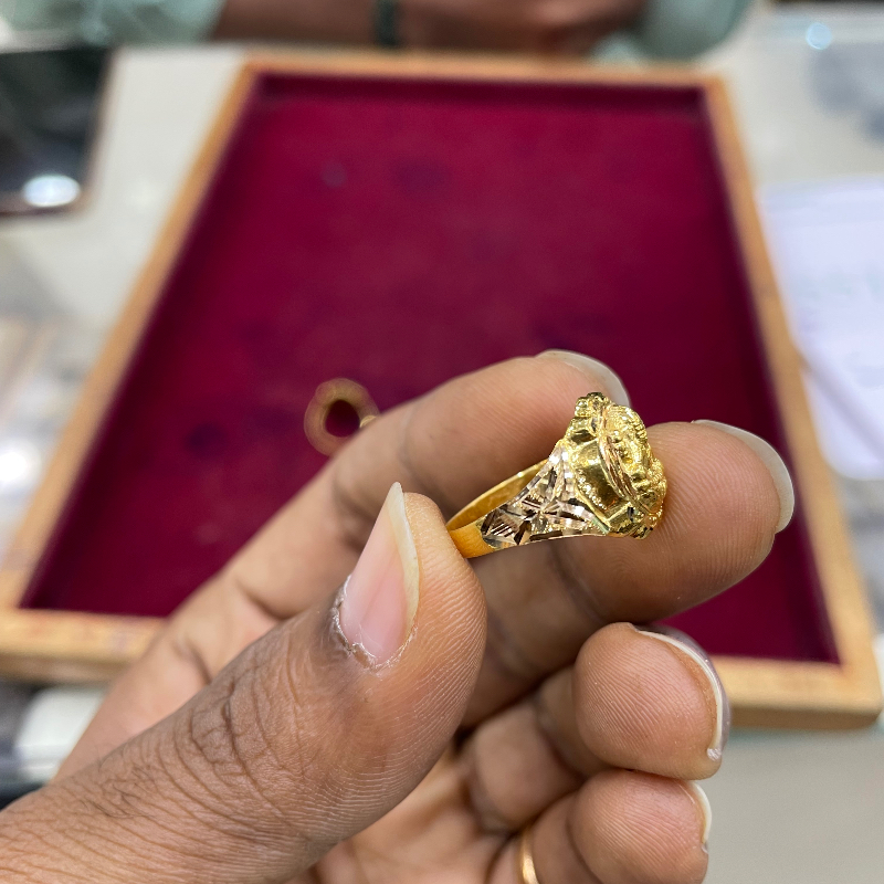 Gents ring-https://i-media.vyaparify.com/vcards/products/305243/product_1762258625_6909eec16b45a.jpeg Image