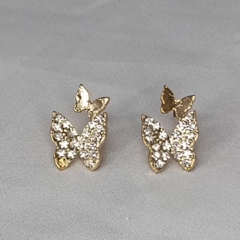 Flutter Glow Studs-https://i-media.vyaparify.com/vcards/products/305591/product_1763713479_692021c71f2db.jpeg Image