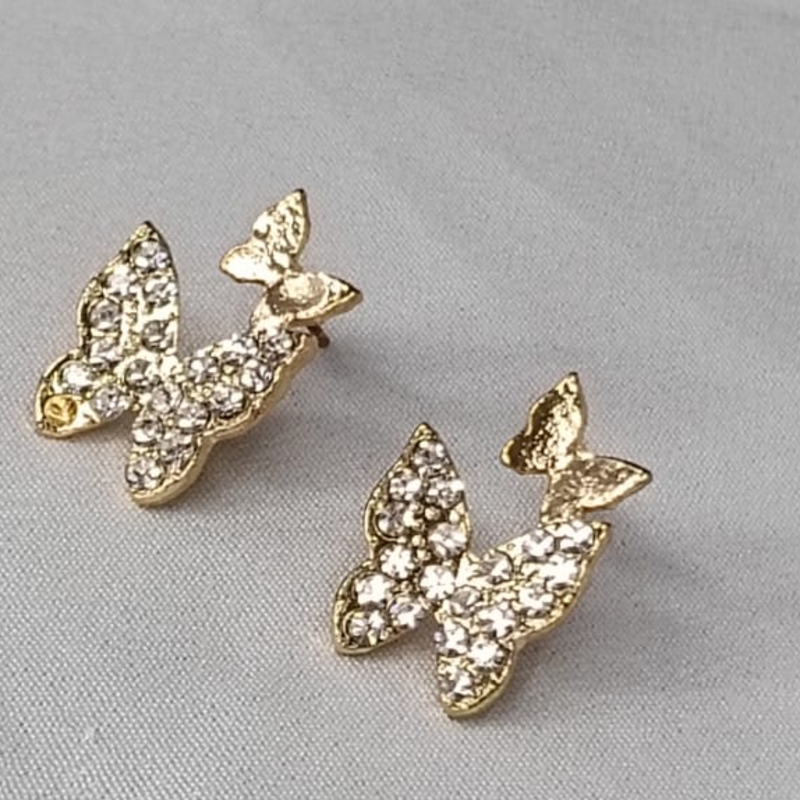 Flutter Glow Studs-https://i-media.vyaparify.com/vcards/products/305592/product_1763713479_692021c759acb.jpeg Image
