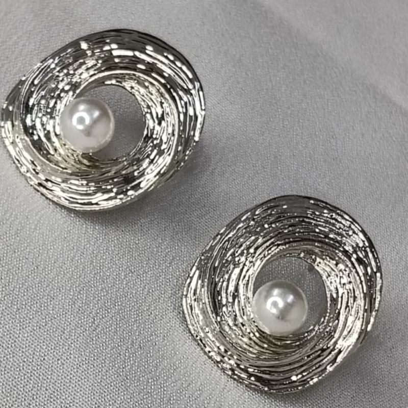 Pearl Orbit Studs-https://i-media.vyaparify.com/vcards/products/305608/product_1763716541_69202dbd7e0cf.jpeg Image