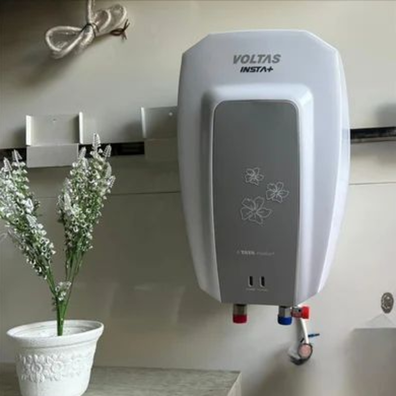 Voltas Insta Hot 5L Water Geyser-https://i-media.vyaparify.com/vcards/products/305828/product_1764173430_69272676b176b.jpeg Image