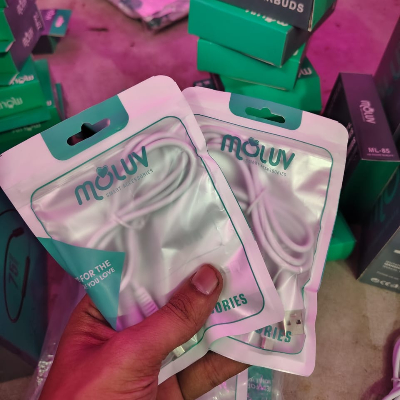MOLUV  V8 DATA CABLE (6 manth warranty)-https://i-media.vyaparify.com/vcards/products/305928/product_1764314856_69294ee893b2d.jpeg Image