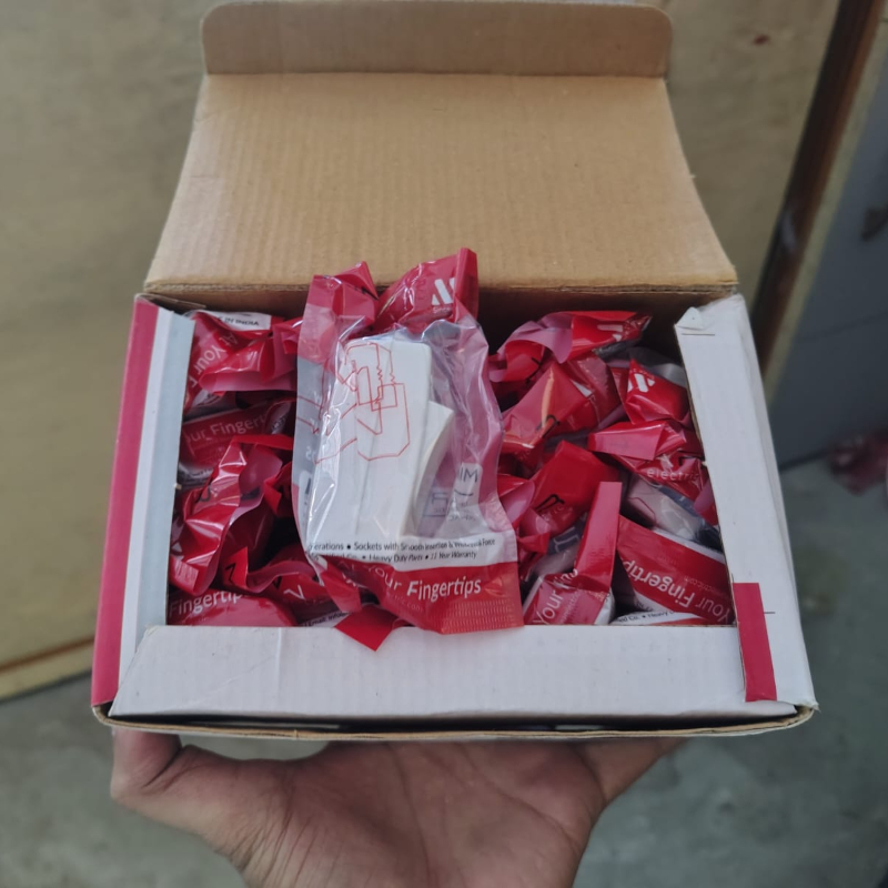 MINAR BED SWITCH-https://i-media.vyaparify.com/vcards/products/306014/product_1764399729_692a9a71886cd.jpeg Image