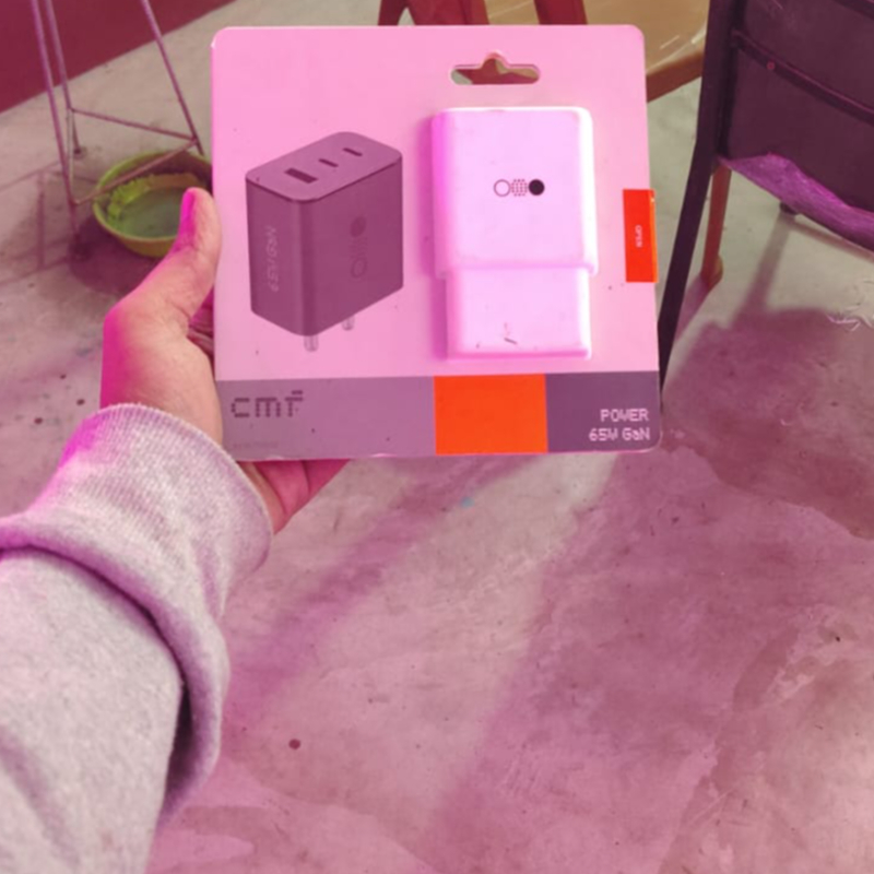 CMF CHRGER (6 MANTH WARRNTY)-https://i-media.vyaparify.com/vcards/products/306070/product_1764424989_692afd1d82ddb.jpeg Image