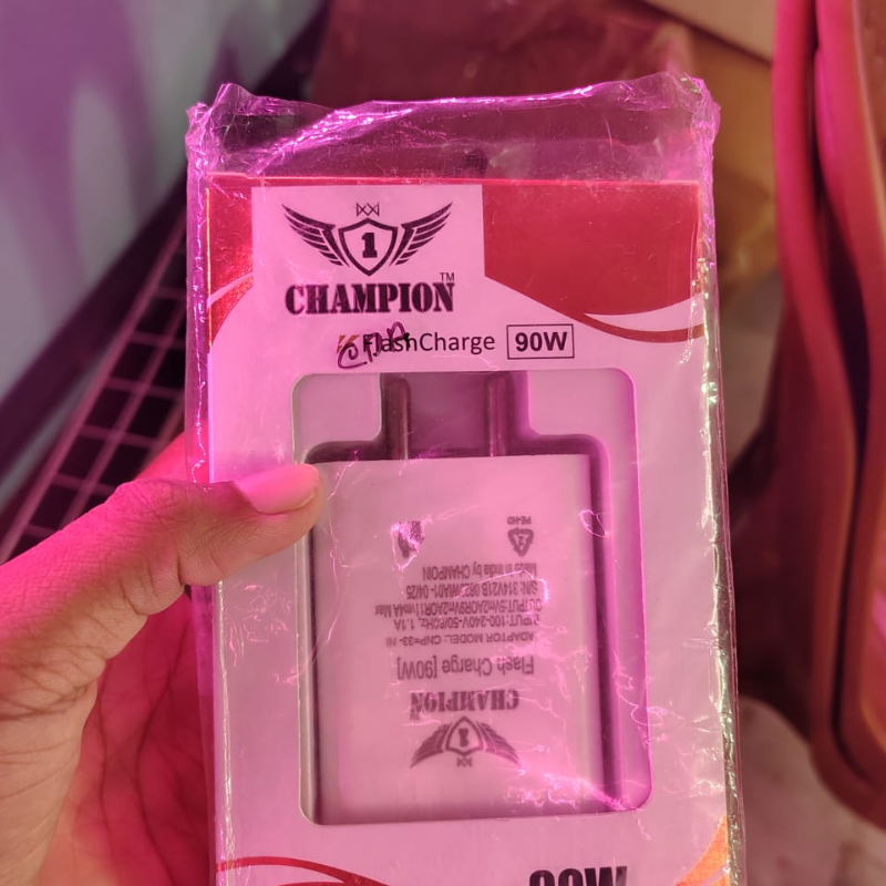CHAMPION 90W  CHRGER DOG ( 6 MANTH WARRNTY)-https://i-media.vyaparify.com/vcards/products/306081/product_1764427036_692b051c28843.jpeg Image